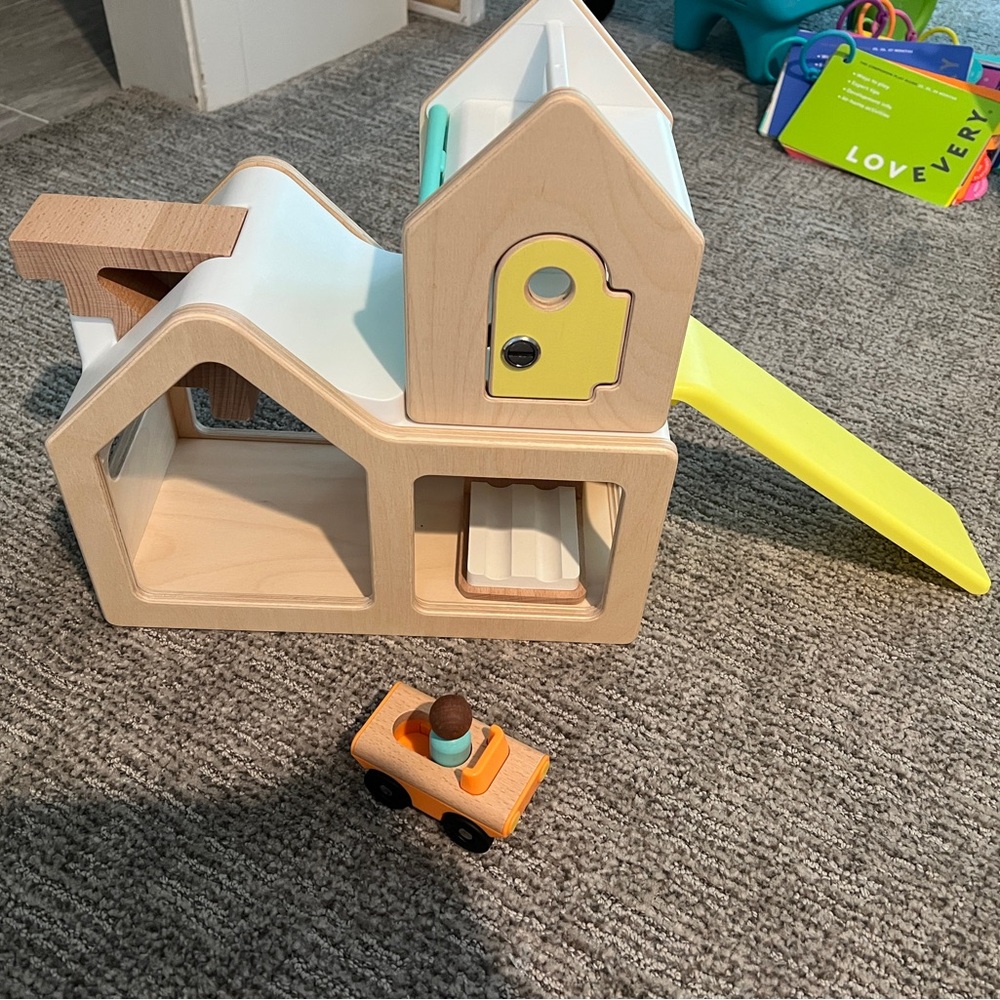 Vibrant Yellow and Orange Action Figure Playset with Slide